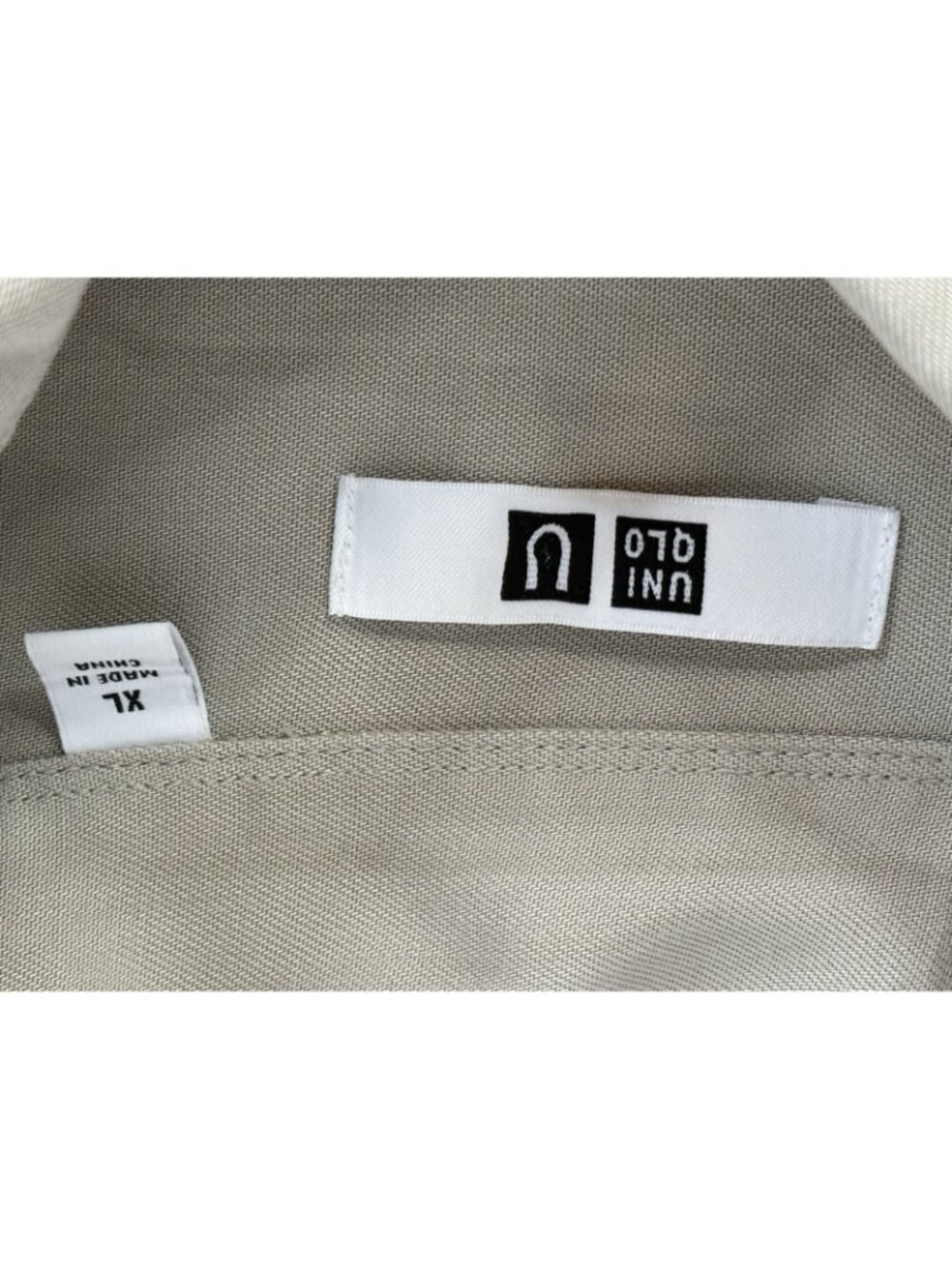 Uniglo U Drape Shirt Men’s XL Beige Relaxed Button Down Lemaire Casual - Picture 3 of 11